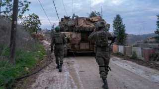 عدوان وحشي.. مستوطنون يهجّرون 15 عائلة فلسطينية من الأغوار