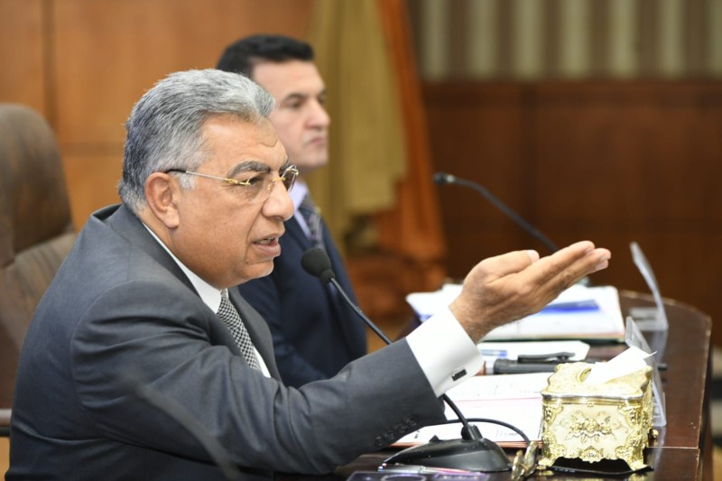 محافظ الدقهلية يترأس اجتماع المجلس التنفيذي للمحافظة