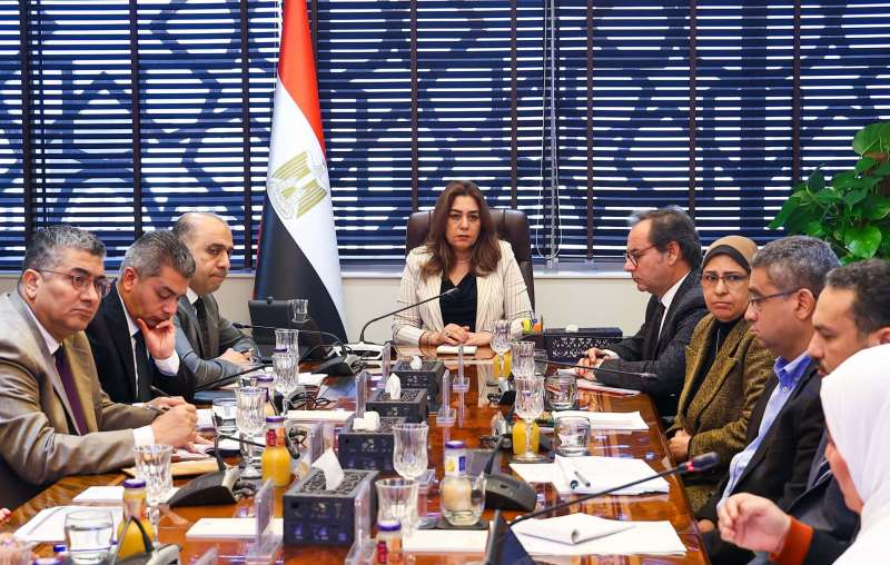 د. منال عوض تعتمد الخطة الاستثمارية 2026/2027 لتعزيز التحول الأخضر وتطوير منظومة المخلفات والمحميات