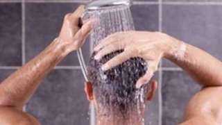 هل تأخير الاغتسال من الجنابة حتى المغرب يبطل الصيام؟