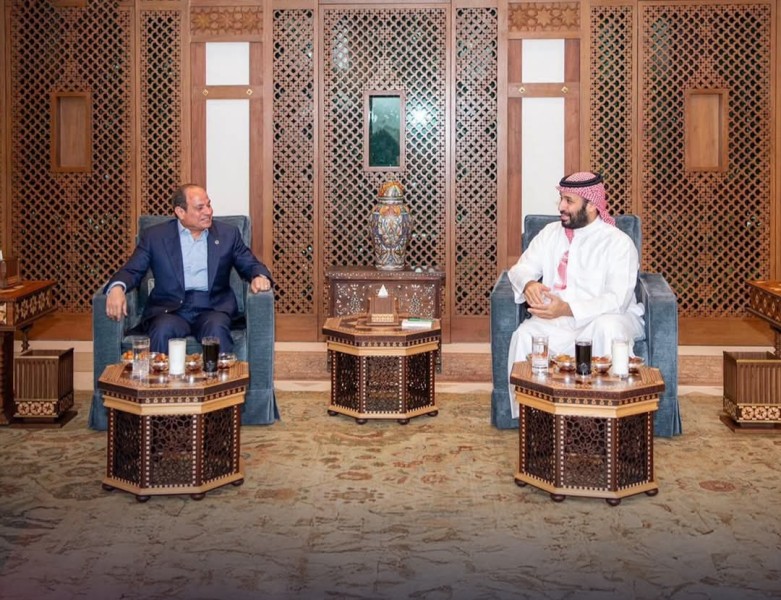 الرئيس السيسي وصل بسلامة الله  المملكة العربية السعودية في زيارة أخوية