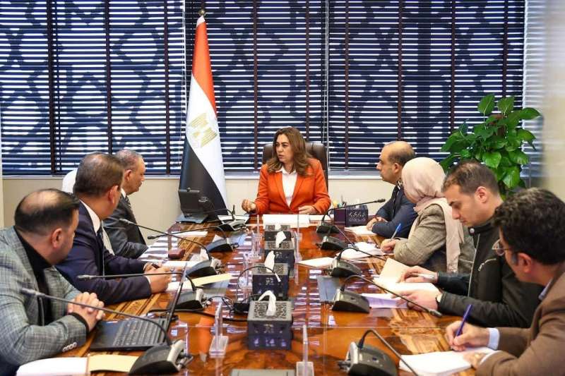 د. منال عوض تبحث مع ”المانع القابضة” إنشاء مصنع لإنتاج الوقود الحيوي من زيوت الطعام