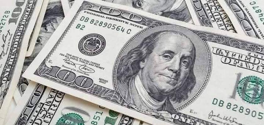 قفزة جديدة للدولار أمام الجنيه.. هل يكسر حاجز الـ55 جنيها؟