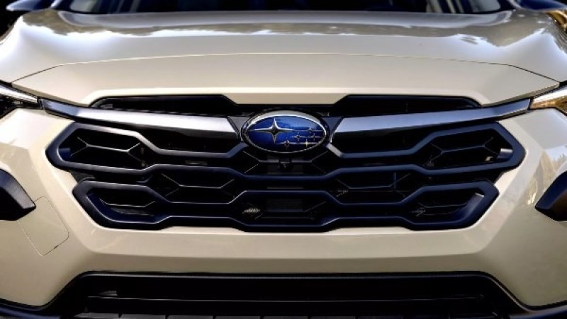 احذر ركن سيارة سوبارو في الأماكن المفتوحة