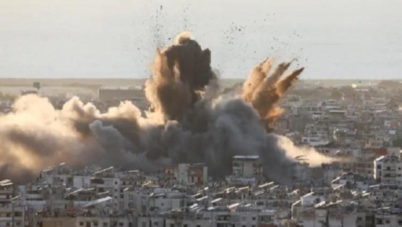 الاحتلال يشن هجوما واسعا على أهداف تابعة لحزب الله في جميع أنحاء لبنان