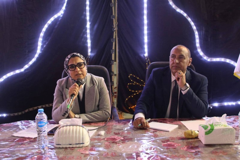 تفاصيل لقاء محافظ الوادي الجديد  مع أهالي مركز الفرافرة بقرية  صبيح