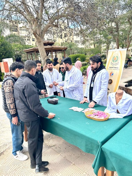 إدارة الطلاب الوافدين بجامعة المنصورة تُنظم حملة «احمِ نفسك» للتوعية بالكشف المبكر عن سرطان الثدي