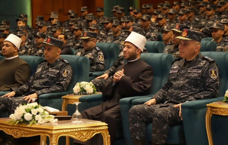 القوات البحرية تعقد ندوة دينية لمقاتليها بمناسبة رمضان بحضور وزير الأوقاف