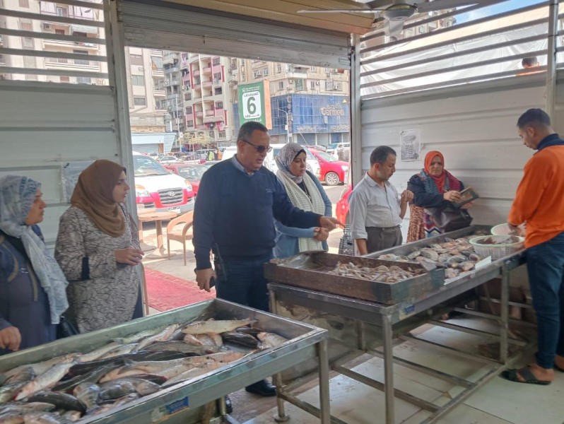 محافظ الدقهلية ينحاز للمواطنين ويفزع لشكاواهم من نقص اسطوانة الغاز .. والحملات التموينية مستمرة