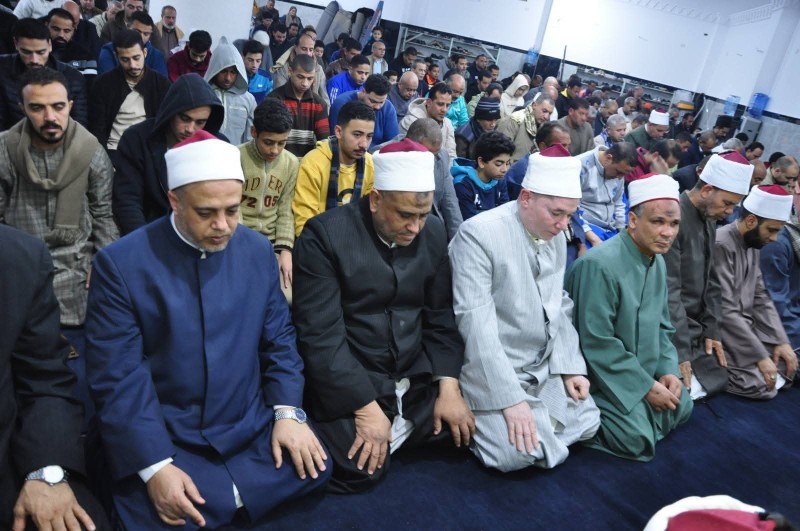 وكيل وزارة أوقاف بأسيوط شهد صلاة التراويح بمسجد سعد مكارم بالقوصية في أجواء إيمانية عامرة بنفحات رمضان