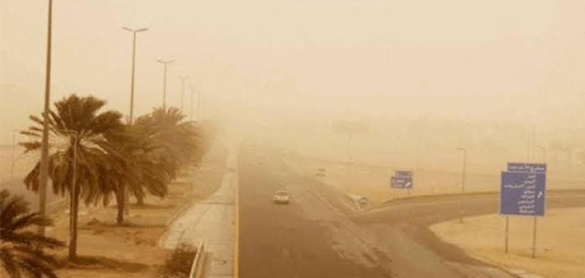 رمال وأتربة.. الأرصاد تعلن مفاجأة عن حالة الجو حتى صباح السبت