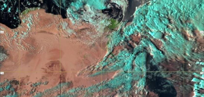 الأرصاد تحذر من تقلبات الجو.. تدهور الرؤية والابتعاد عن اللوحات الإعلانية