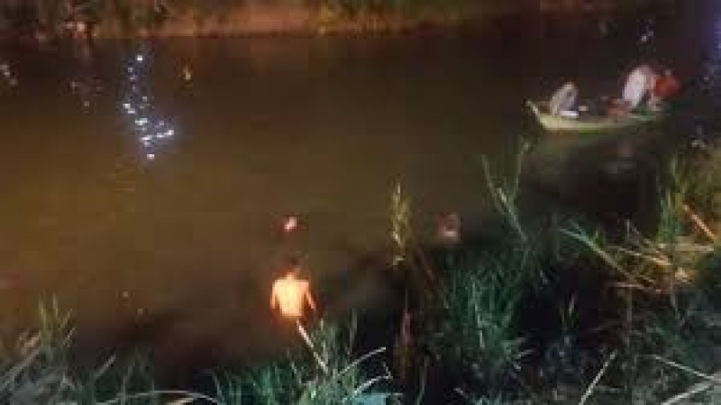 انقلاب تروسيكل في البحيرة: 6 إصابات بكسور وجروح متفرقة