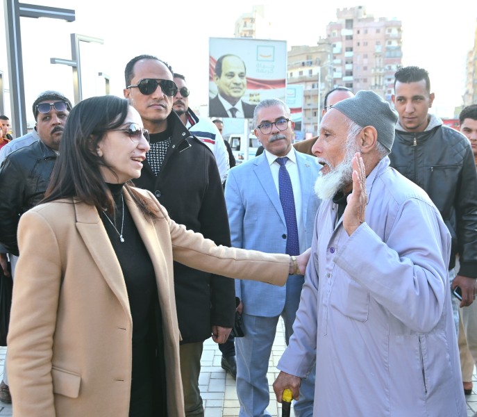 محافظ البحيرة تتابع اللمسات النهائية لأعمال تطوير ميدان المحطة