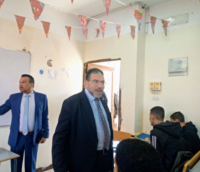 تعليم الدقهلية: بسيوني يتفقد مدارس إدارة دكرنس وعبد الشافي يتفقد مدارس إدارة تمي لمتابعة انتظام الدراسة وسير العملية التعليمية