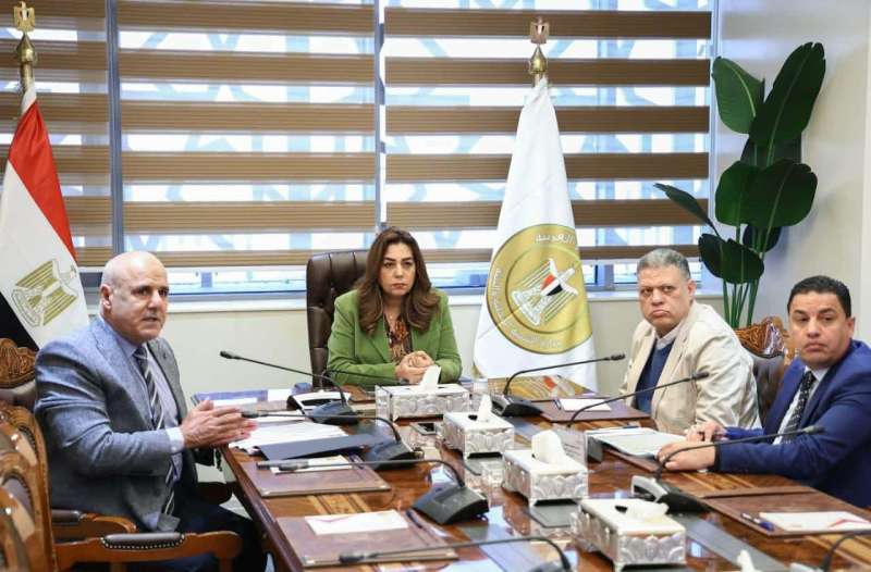 د. منال عوض توجه بتسريع وتيرة فحص طلبات التصالح وتقديم التيسيرات للمواطنين