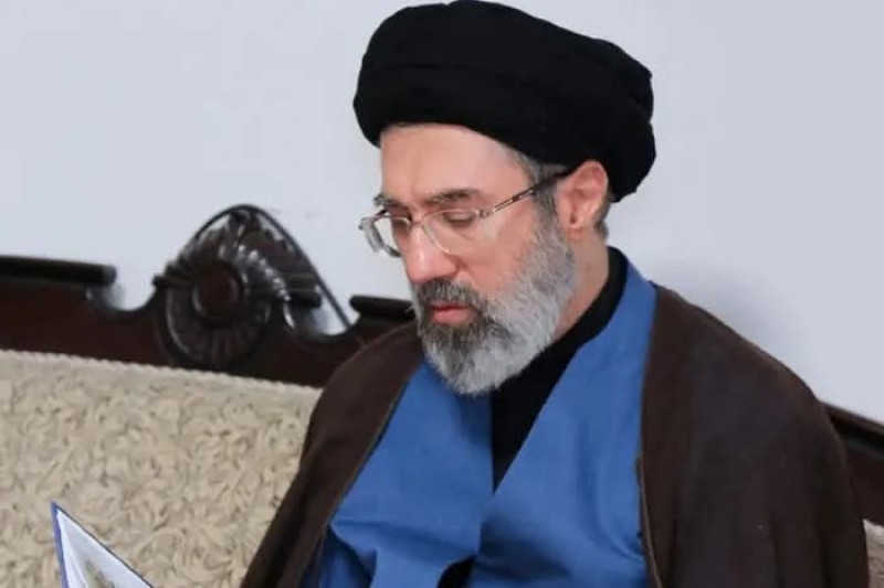 تسريب صوتي جديد يثبت نجاة مجتبى خامنئي بأعجوبة من الضربات الجوية