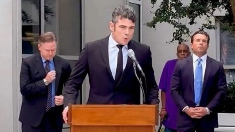 الحرب مع إيران بلا مبرر.. مدير مكافحة الإرهاب الأمريكي يستقيل