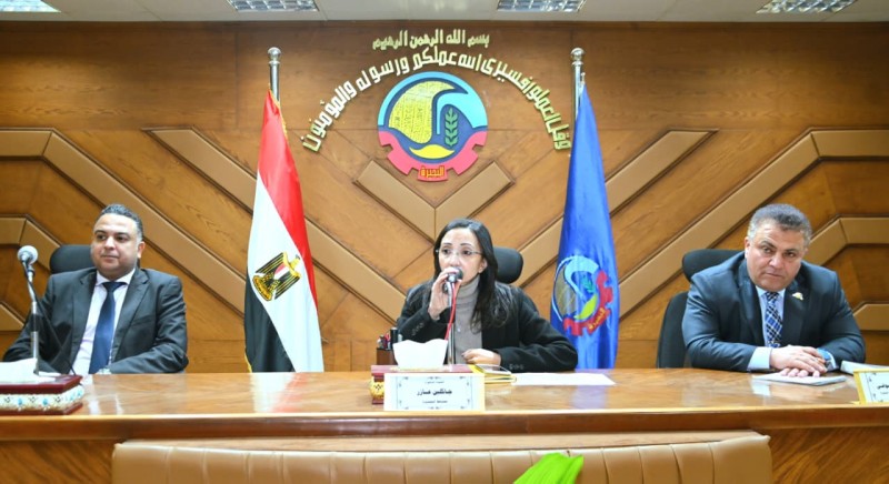 محافظ البحيرة تطلق خطة لتطوير المشروعات الإنتاجية والخدمية وتعزيز التنمية المستدامة