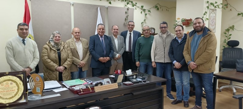 اجتماع تنسيقي لتفعيل خطة الاستعداد القصوى بمستشفيات جامعة المنصورة خلال إجازة عيد الفطر المبارك