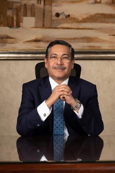 بنك التعمير والإسكان يُجدد الثقة في حسن غانم رئيسًا تنفيذيًا لدورة جديدة