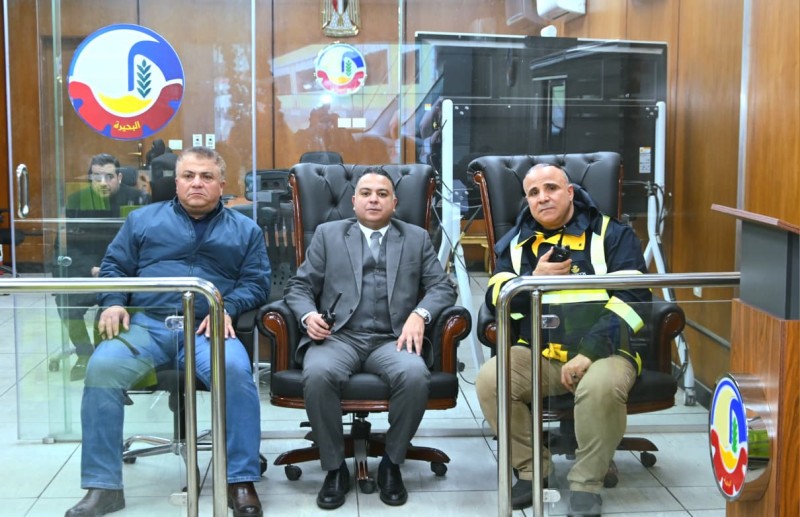 خط ساخن لتلقي شكاوى المواطنين بشأن تجمعات مياه الأمطار بالبحيرة