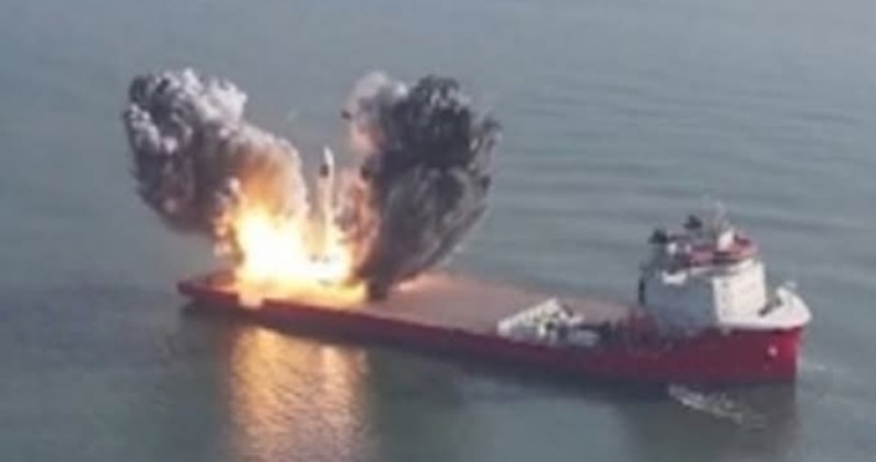 هجوم غامض على ناقلة غاز وانجرافها نحو السواحل الليبية يثير مخاوف من كارثة