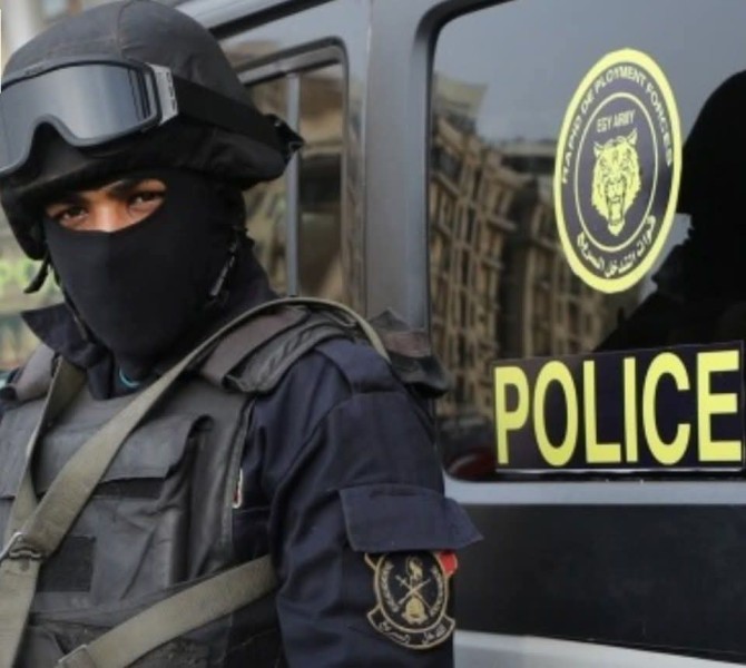 حبس عامل وزوجته تعدي جنـسي على قاصر بقنا بمنزل عم والدها