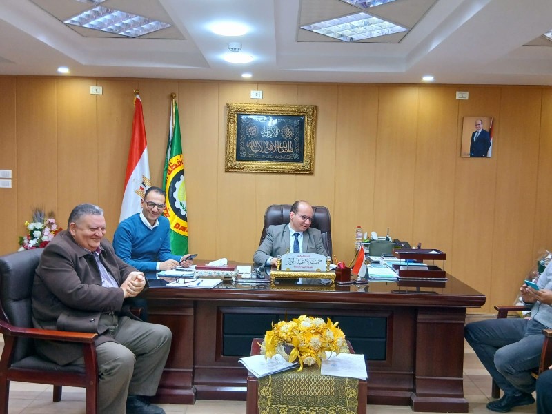 وكيل وزارة الصحة بالدقهلية يترأس لجنة الخطة العاجلة لتنمية الأسرة المصرية