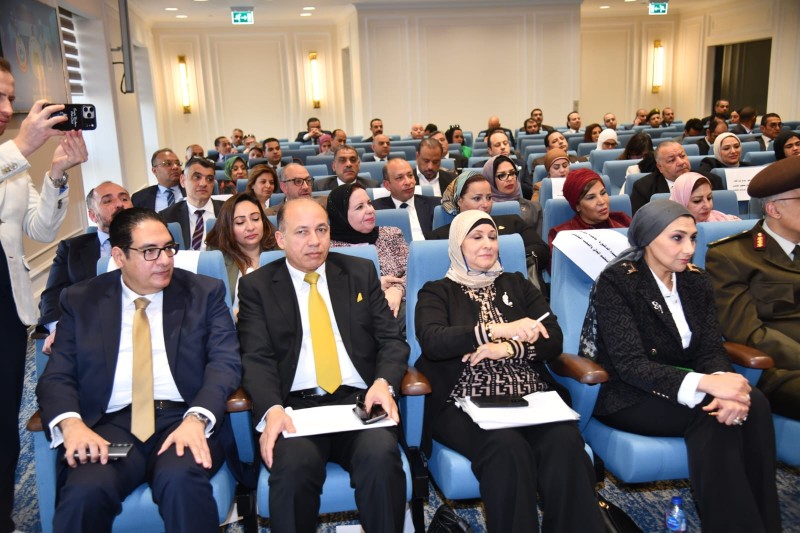 رئيس جامعة المنصورة يشارك في اجتماع مشترك للصحة والتعليم بالنواب لمناقشة استراتيجية تدريب وتأهيل الأطقم الطبية