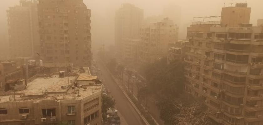 أمطار غزيرة وسحب رعدية.. متى تنتهي التقلبات الجوية ويتحسن الطقس؟