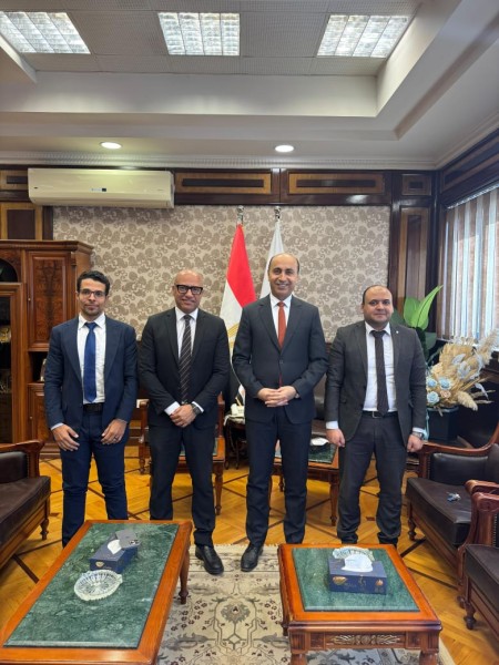 جامعة دمنهور تستضيف شركة مايكروسوفت داخل الحرم الجامعي لتعريف الطلاب بأحدث تقنيات الذكاء الاصطناعي