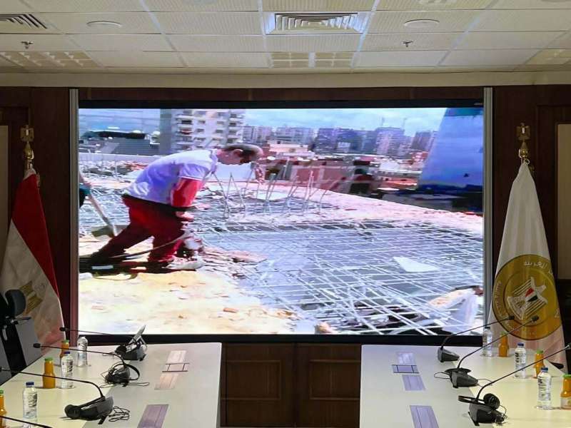 وزيرة التنمية المحلية والبيئة تتابع إزالة مخالفات بناء بالإسكندرية والغربية عبر الشبكة الوطنية للطوارئ