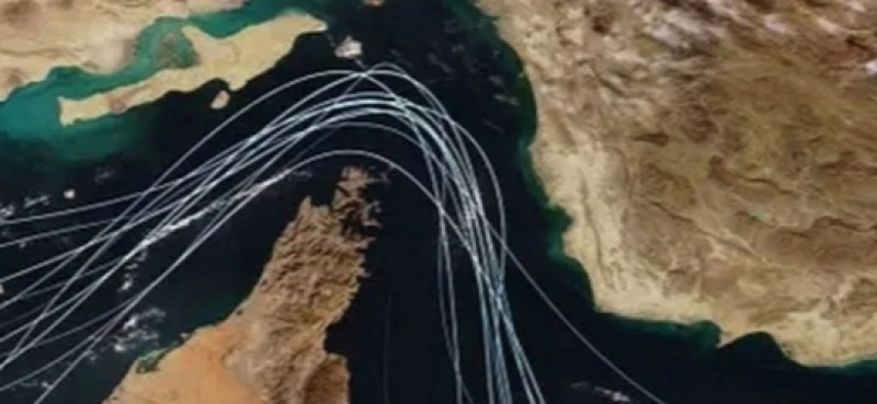 إيران تدرس غلق مضيق هرمز او فرض رسوم