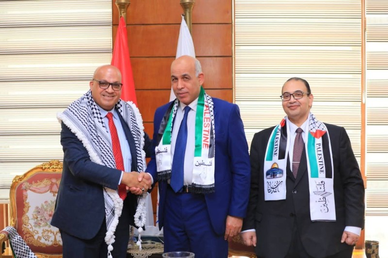 رئيس جامعة كفر الشيخ يستقبل مسئول شئون الجامعات بسفارة فلسطين لتعزيز التعاون ودعم الطلاب الوافدين