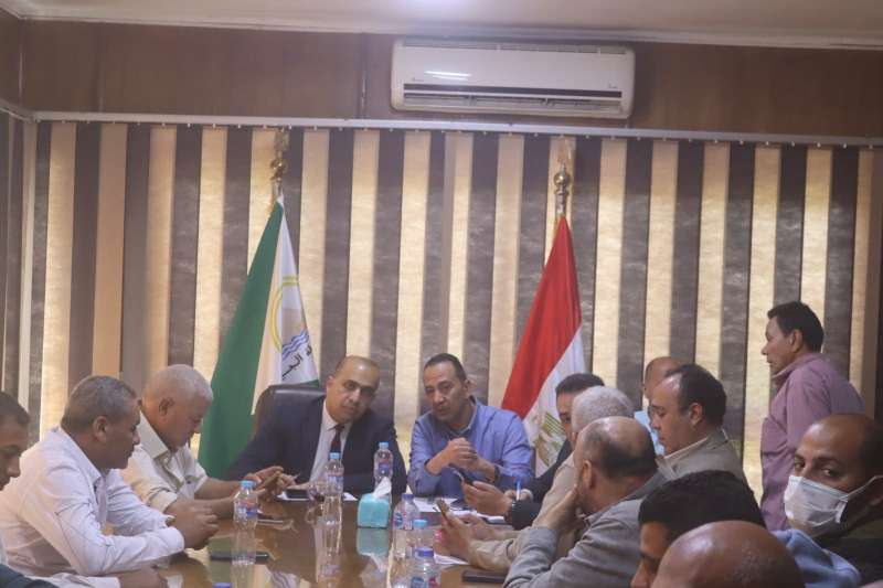 تنفيذاً لتوجيهات وزيرة التنمية المحلية والبيئة.. تحرك عاجل لتحسين مستوى النظافة والقضاء على ظاهرة ”النباشين” بالجيزة