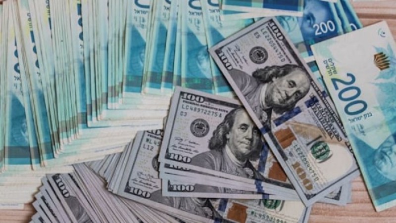 بنك الاحتلال المركزي يتدخل لوقف هبوط الشيكل واحتواء اضطرابات سوق الصرف