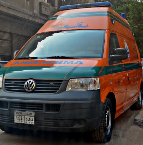 الإسكندرية: النيابة تباشر التحقيق في واقعة سقوط شخص من علو بشارع عمر لطفي