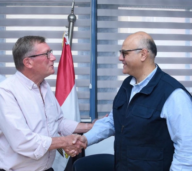 محافظ الإسكندرية يزور مستشفى “نيل الأمل” المتخصصة في جراحات أطفال الاختلافات الخلقية