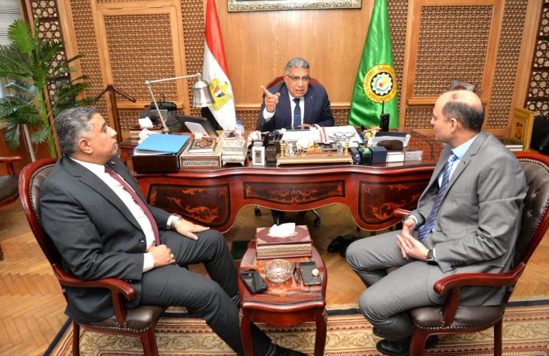 محافظ الدقهلية يستقبل مدير منطقة الدقهلية لشركة غاز مصر