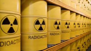 واشنطن تبحث الإفراج عن 20 مليار دولار من أرصدة إيران مقابل اليورانيوم المخصب