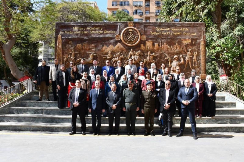 إطلاق اسم ”مفيد فوزي” علي دورة أكاديمية ماسبيرو لإدارة الأزمات والمخاطر بالتعاون مع كلية الدفاع الوطني
