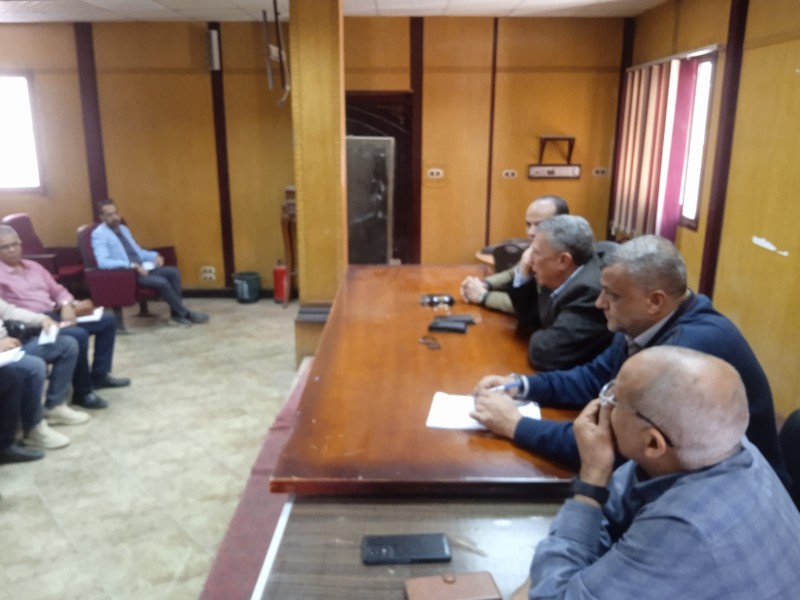 وكيل وزارة التربية والتعليم بالبحيرة يوجه بضرورة تفعيل الموقع الإلكتروني المخصص لإستخراج بيانات الطلاب