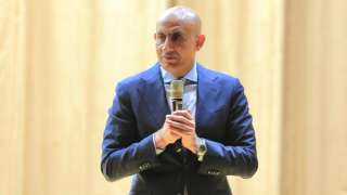 مطالب بتشكيل لجان لمراجعة المناهج المدرسية الصعبة قبل العام الدراسي الجديد