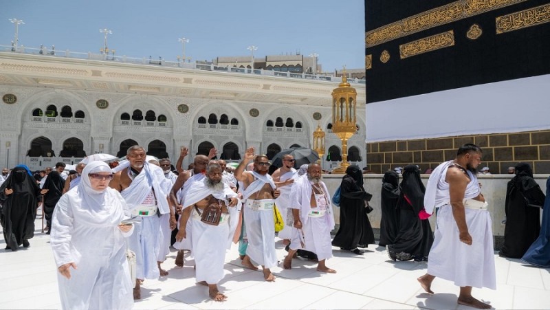لبيك اللهم لبيك.. بدء توافد حجاج بيت الله الحرام إلى المدينة المنورة