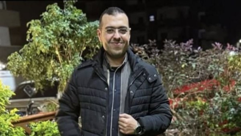 حادث مأساوي في دمنهور: سيارة طائشة تنهي حياة شاب أمام أسرته