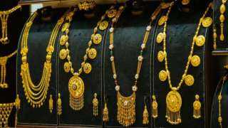 هبوط سريع الآن.. مفاجأة في أسعار الذهب بمصر