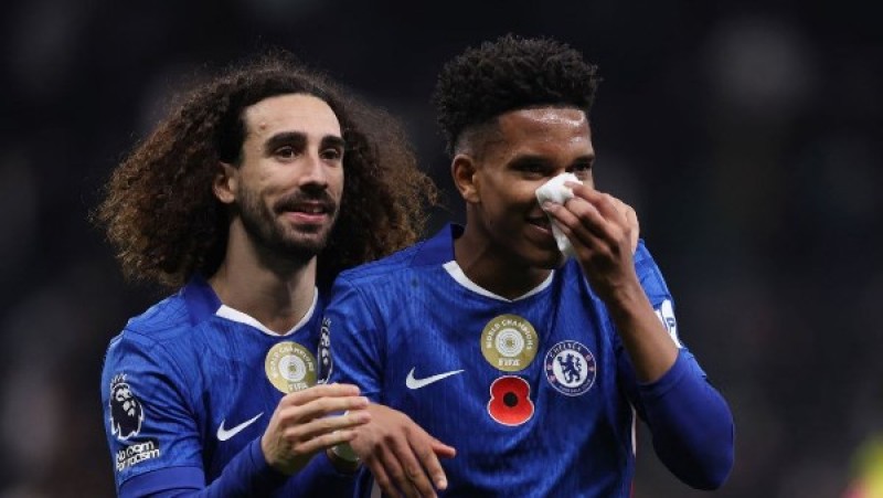 رسميا.. تشيلسي يعلن إقالة مدربه روسينيور