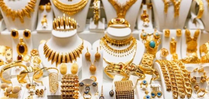 قفزة مفاجئة في سعر الذهب.. عيار 21 يسجل رقمًا جديدًا اليوم