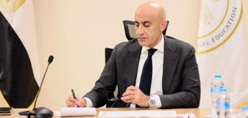 جدول امتحانات الدبلومات الفنية 2026 الدور الأول.. التعليم تستعد لإعلانه